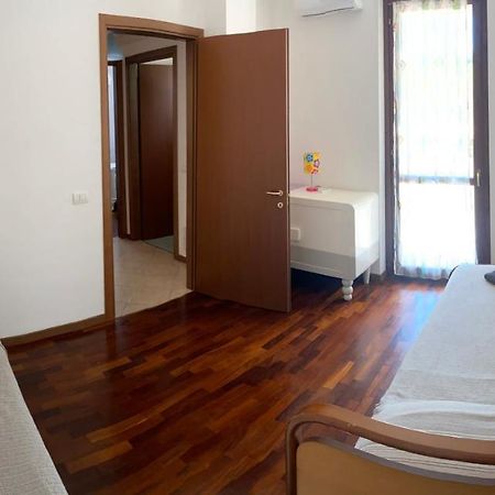 Condominio Tigli Cavalcaselle Bagian luar foto