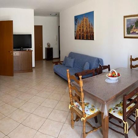 Condominio Tigli Cavalcaselle Bagian luar foto