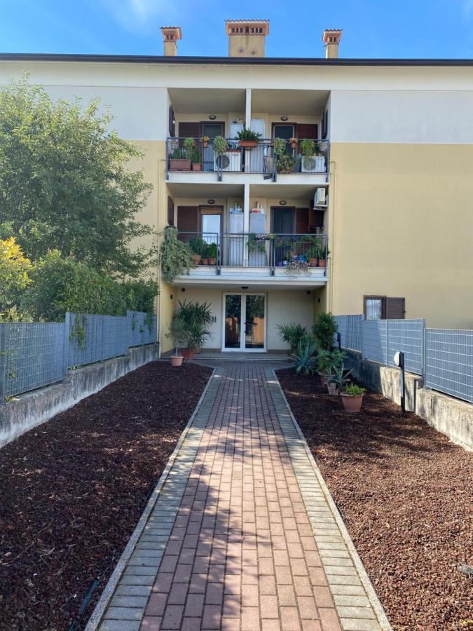 Condominio Tigli Cavalcaselle Bagian luar foto