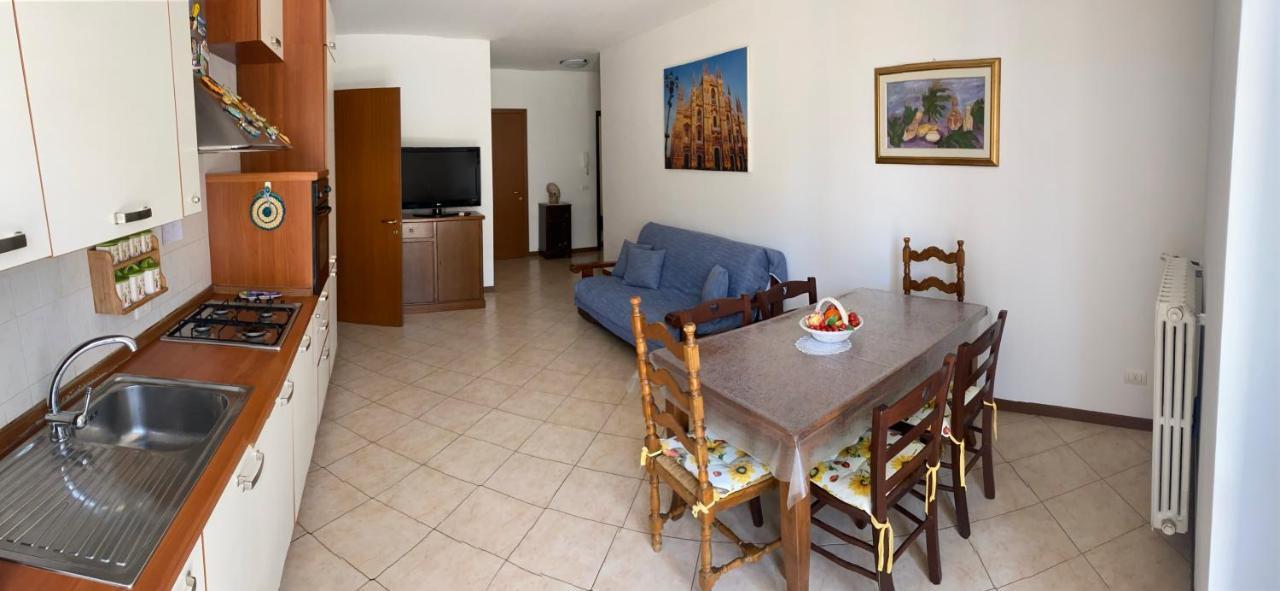 Condominio Tigli Cavalcaselle Bagian luar foto