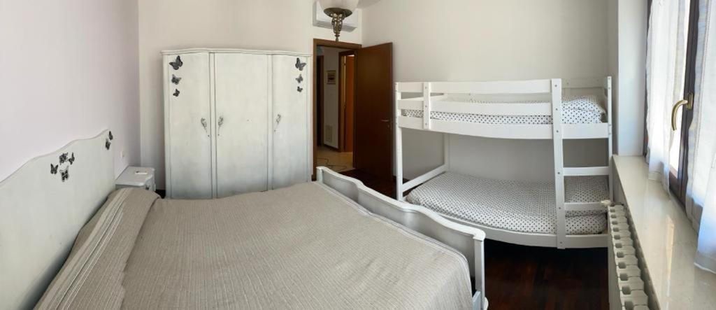 Condominio Tigli Cavalcaselle Bagian luar foto